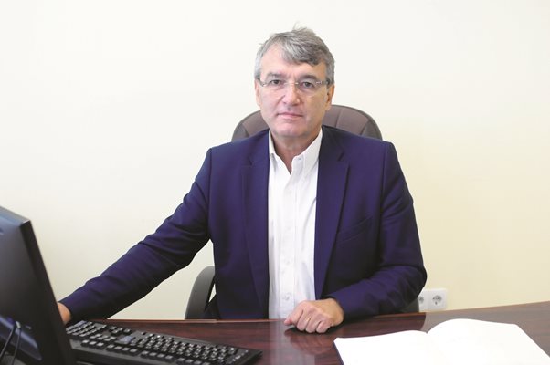 Акад. Лъчезар Трайков: Лекарството срещу алцхаймер може да стигне до България през втората половина на 2024 г.