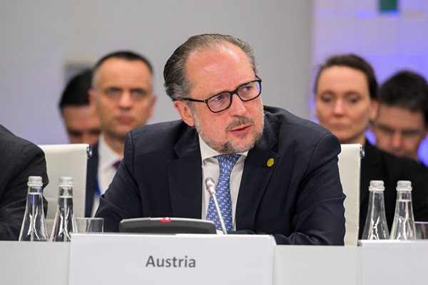 Австрия защити издаването на визи на руските делегати за асамблеята на ОССЕ