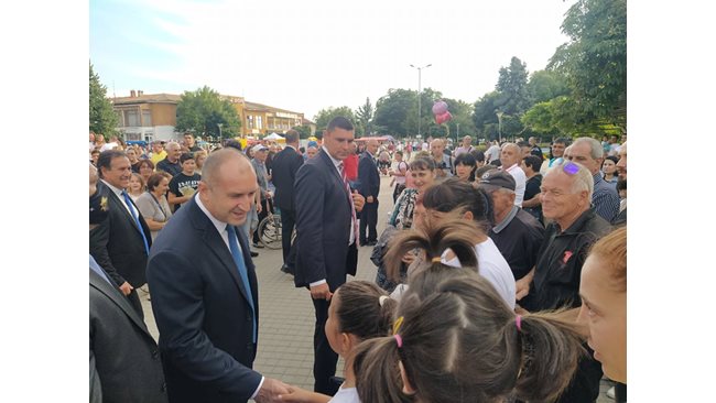 Radev in Saedinenie: I call the CEC to discuss whether elections can be 2: 1 (photos)