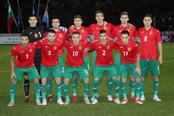 Стартовият състав на България срещу Люксембург