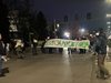Протестиращи блокираха движението по столичния бул. "Г. М. Димитров" (Видео, снимки)
