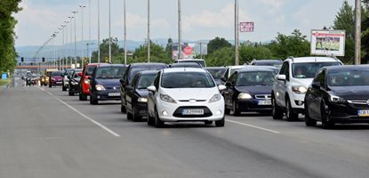 Появи се  поевтиняване, докато всичко поскъпва: “Гражданска отговорност” за колите