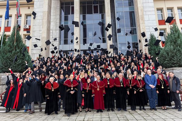 УХТ-Пловдив получи най-високата си акредитация