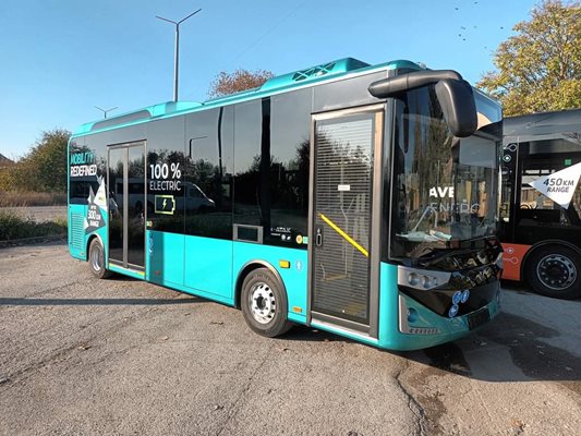 Новите автобуси се чакат след Нова година.