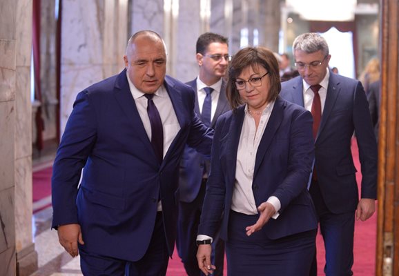 Последната среща между Корнелия Нинова и Бойко Борисов бе на заседанието на КСНС при президента от 9 януари 2020 г. за кризата в Ирак и Близкия Изток.