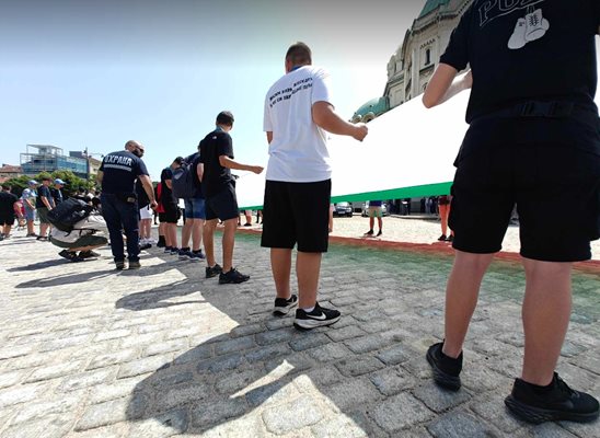 Le cortège de défense de la famille a commencé à Sofia.  Photos et vidéo : Georgy Kurbanov Genk