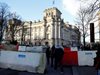 Щурмуват поща в Германия  заради подаръци за Меркел