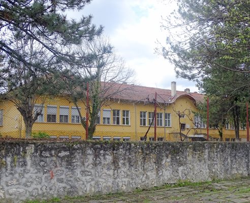 Дома за пълнолетни лица с деменция в с. Горско Косово