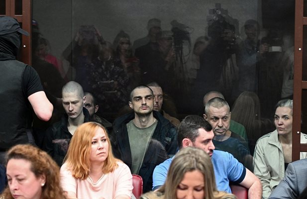 Част от украинските военнопленници по време на процеса в Ростов на Дон Снимка Ройтерс