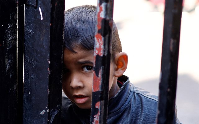 Истинска снимка на дете от Газа 
СНИМКА: Ройтерс