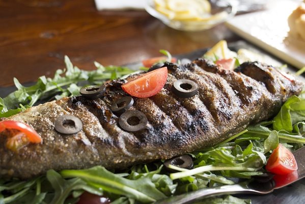 Мазната риба се препоръчва във всички здравословни хранителни режими, тъй като е богата на полезните омега-3 мастни киселини.