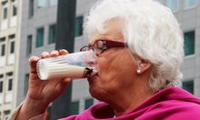50% от българите не бива да пият прясно мляко