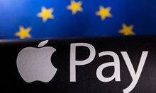 “Епъл” атакува “Револют”, а двете заедно променят света на банките