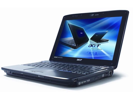 Собственикът на най-стария работещ лаптоп в България ще получи от Intel такъв чисто нов Acer Aspire.