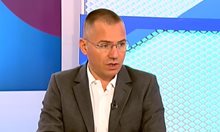 Евродепутатът Ангел Джамбазки сезира ЕК за нападението срещу Християн Пендиков