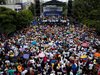Исторически протест във Венецуела, искат да свалят президента Николас Мадуро (снимки)
