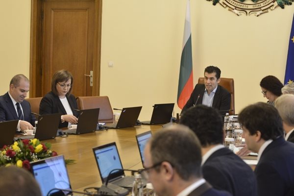 Заседание на правителството на Кирил Петков