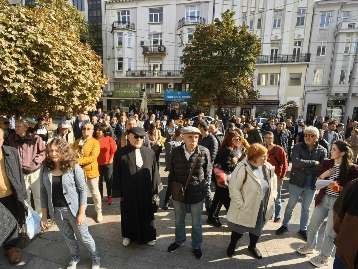 Отново излизат на протест след смъртта на 24-годишен моторист