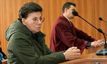Осъдената като поръчител на убийството на родата си Иванка Ройдова издъхна в дома си до Пловдив (Снимки)