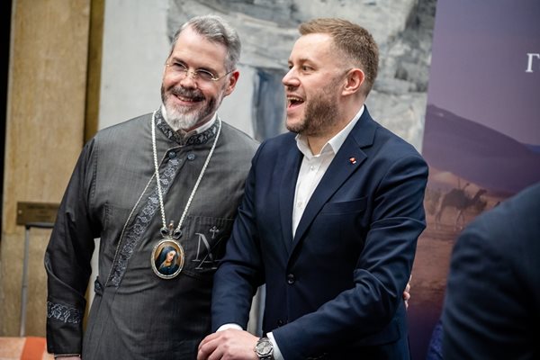 Милков се зарадва на присъствието на митрополит Антоний