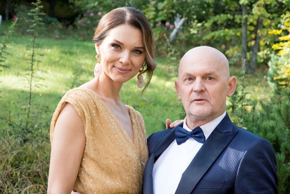 Вера Йорданова и Валентин Ганев са съпрузи в сериала
