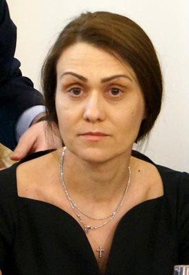 Гинка Върбакова казва, че няма притеснения за финансирането на сделката.
