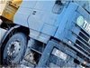 ТИР премаза бус в аварийната лента край Пловдив