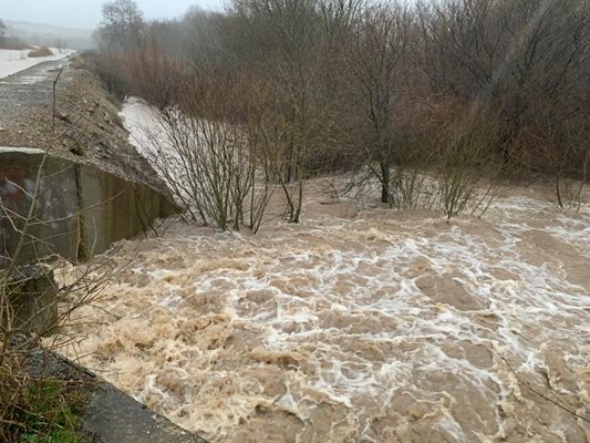 В комплексните и значими язовири има достатъчно вода, за да се гарантират основните потребности за питейни нужди и напояване
 Снимка: архив