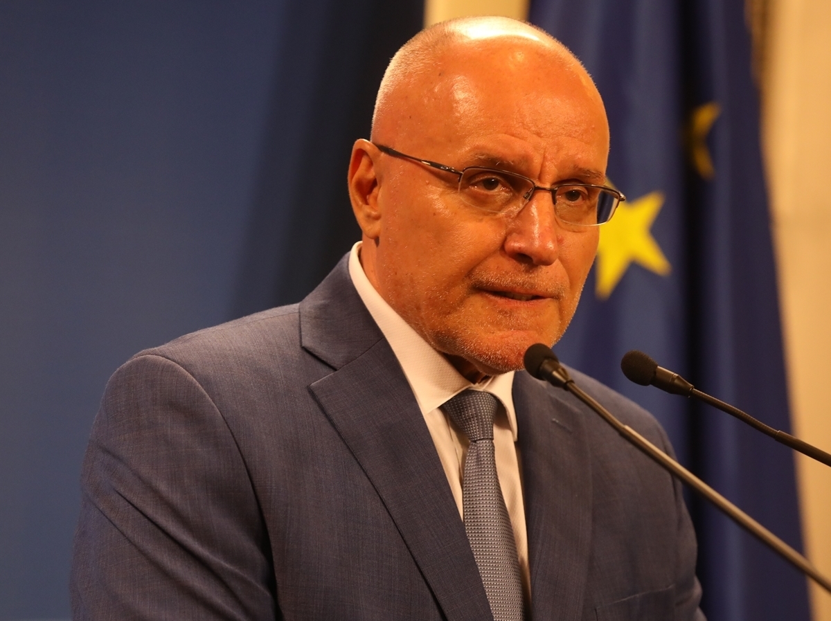 Управителят на БНБ Димитър Радев внесе в НС Годишния отчет на банката за 2023 г.
