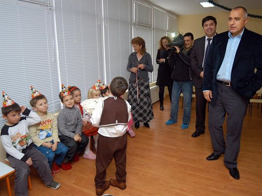 Родители на деца от Варна ще настояват премиерът Бойко Борисов да се намеси в съдебния спор за ЦДГ "Теменужка".
Снимка Гергана Вутова