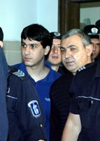 Стефан Бонев-Сако (вдясно, с побелялата коса) е арестуван два пъти като бос на наркобанди.