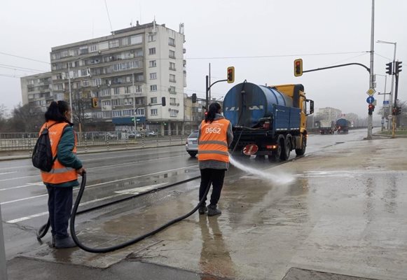 Васил Терзиев нареди масово миене на столичните улици