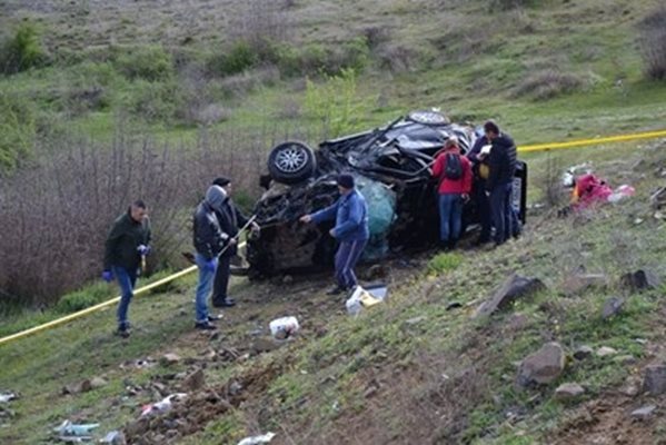 Служители на полицията в Кърджали на местопроизшествието
