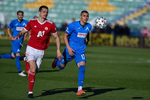  ЦСКА-София е домакин на "Левски" в първата среща