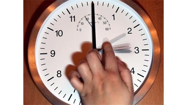 The United States is moving to daylight saving time tonight.  Why Bulgaria and Europe only on March 28?