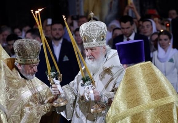 Руският патриарх Кирил с подкрепата си за войната срещу Украйна изгуби църквата в тази страна. СНИМКА: Ройтерс