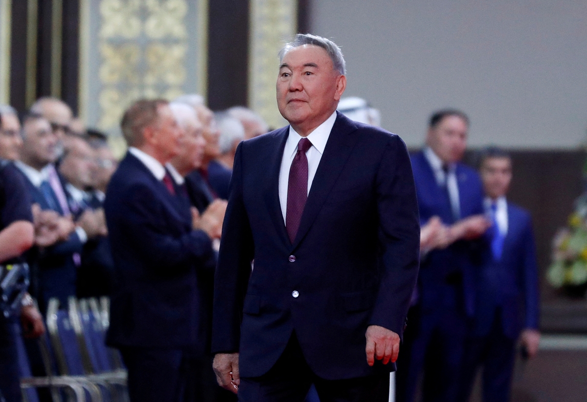 Племенник на Назарбаев бе осъден на 6 години за присвояване на средства