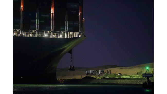 10 Romanian ships with 130,000 live animals are blocked in the Suez Canal