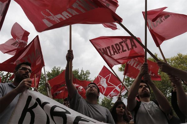 24-часова обща стачка парализира Гърция (галерия)