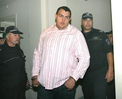 Петър Стоянов е с доживотна присъда.