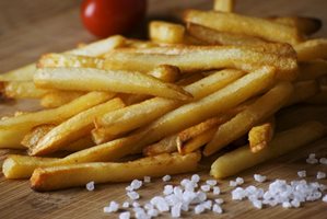Картофи - как да ги пържим здравословно (+рецепти)