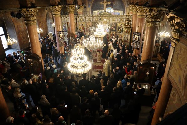 Тържествен молебен ще бъде отслужен за свобадата на България
