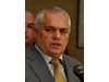 Министър Радев: Отстранени са двама шефове на аерогарите