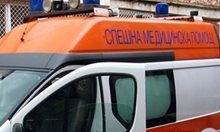 Шофьор загина при челен сблъсък на Подбалканския път, две деца пострадаха