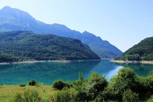 Осем от язовирите в Плевен са пресъхнали