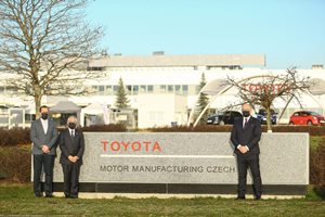 Toyota затваря завод за две седмици поради недостиг на чипове