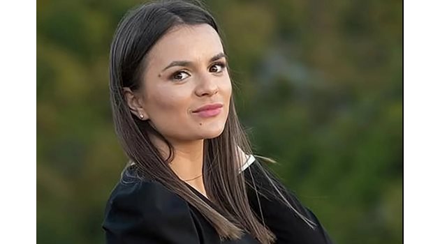 Награждаваната козметичка Ваня Габерова от България е сред петимата, обвинени във Великобритания в шпионаж в полза на Русия.