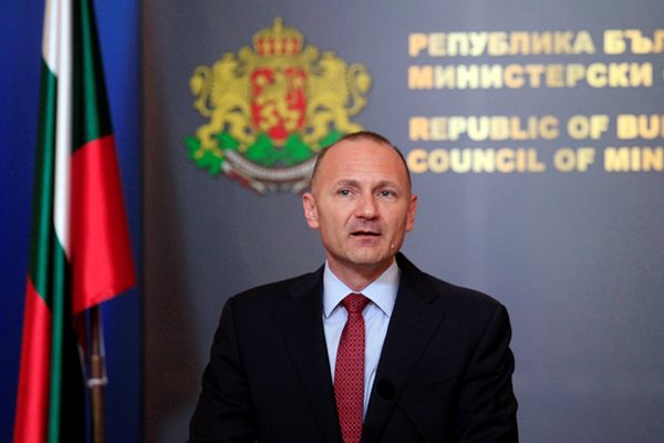Бившият енергиен министър: С тока от ТЕЦ "Марица-изток 2" увеличението за домакинствата е 0,3%