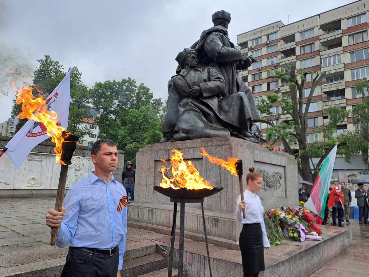 Проведоха се  шествия "Безсмъртен полк" в София и в Бургас