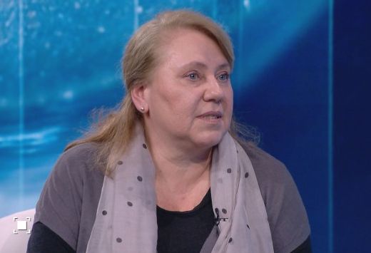 Актрисата Албена Колева: Пиарът на Народния Велислава Кръстева да подаде оставка, молим Морфов да остане